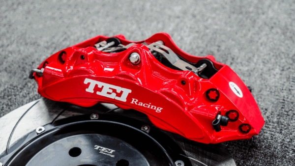 Усиленная 6ти поршневая тормозная система TEI Racing P60NS для Tank 500 передняя ось от R18 — изображение 2