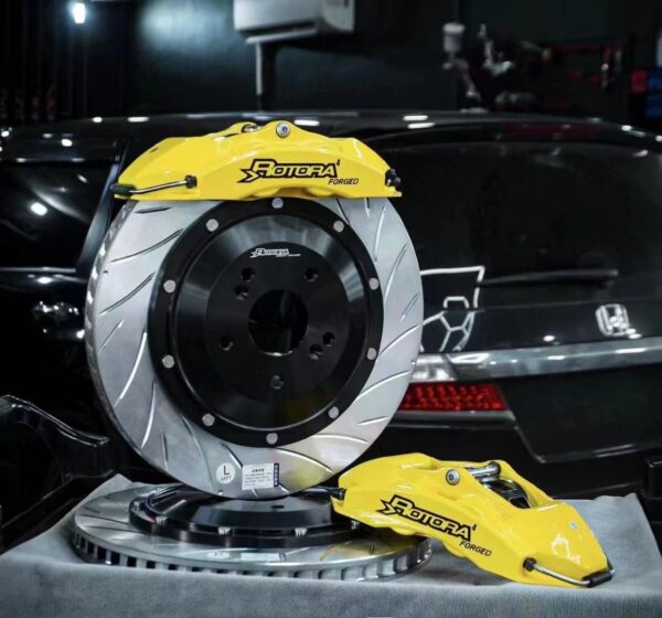 Усиленная 4х поршневая тормозная система ROTORA RF403 для Subaru Impreza передняя ось от R16